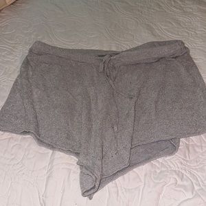 Barefoot dreams sleep shorts